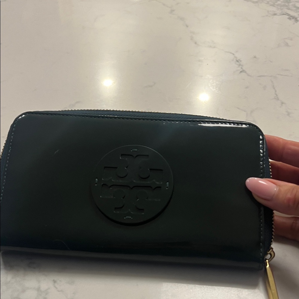 Tory Burch Dark Green Zip Wallet